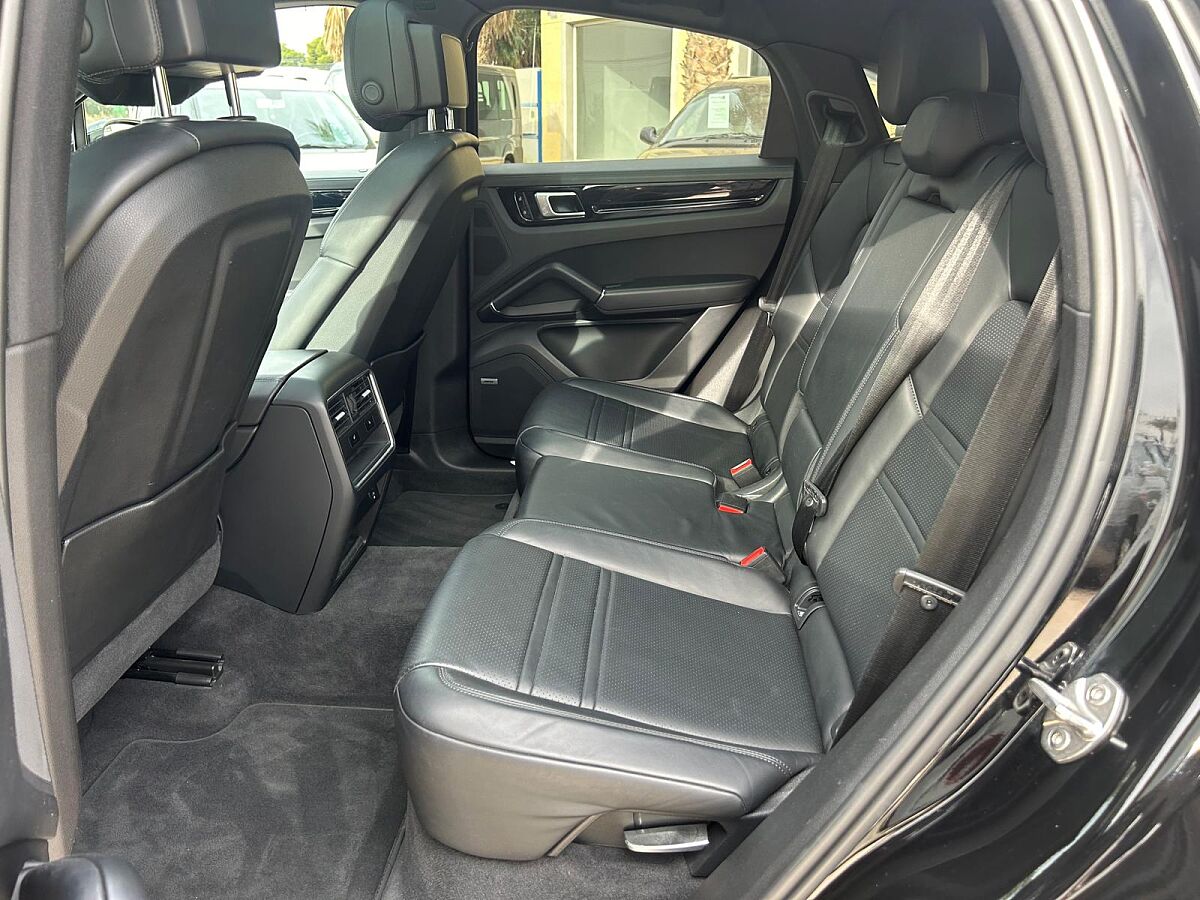 PORSCHE CAYENNE S 2.9 V6 4X4 AUTO SPANISH LHD IN SPAIN 34000 MILES SUPERB 2019